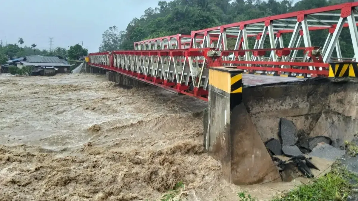 Banjir bandang melanda sejumlah wilayah kabupaten di Sumatera Utara. (Sumber: BNPB Tapanuli Utara)