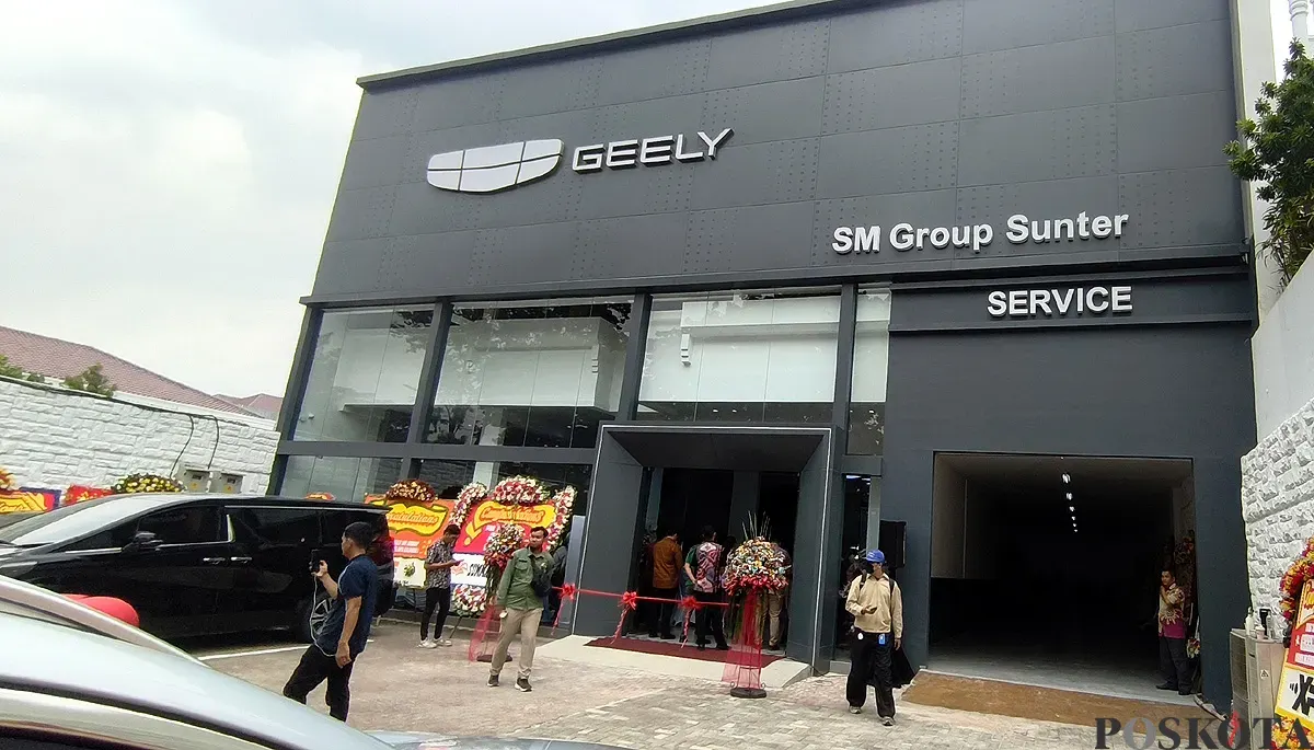 Geely Auto Indonesia bersama SM Group meresmikan diler baru di Sunter, Jakarta Utara. (Sumber: POSKOTA | Foto: Erwan Hartawan)