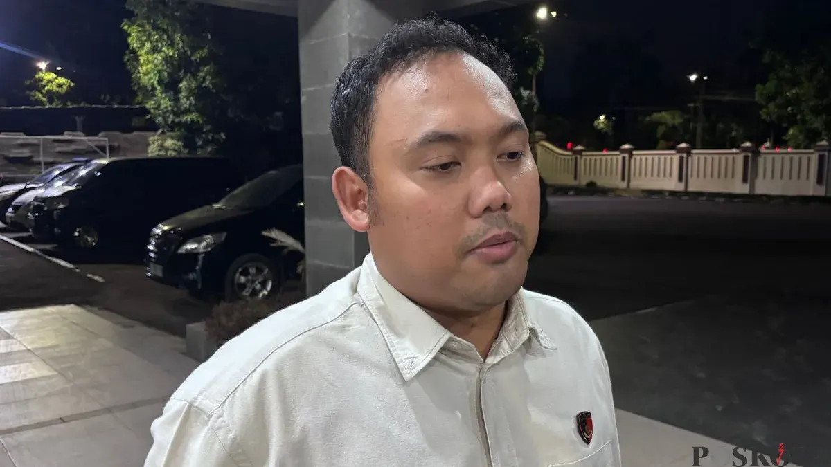 Kasat Reskrim Polres Bogor, Anggi Eko Prasetyo menyampaikan pernyataan kepada wartawan, Jumat, 28 November 2025. (Sumber: Poskota/Giffar Rivana)