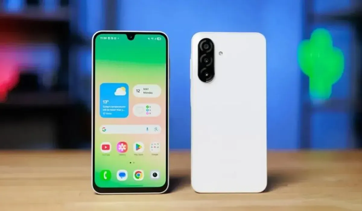 Konsep desain perangkat yang diduga Samsung Galaxy A37 yang akan menjadi penerus seri Galaxy A36 dengan chipset Exynos dan dukungan Android versi terbaru. (Sumber: Pinterest)