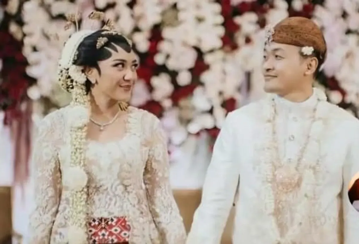 Putri Tanjung dan Guinandra Jatikusumo sempat dijuluki pasangan serasi sejak menikah pada 2022. (Sumber: Tiktok)