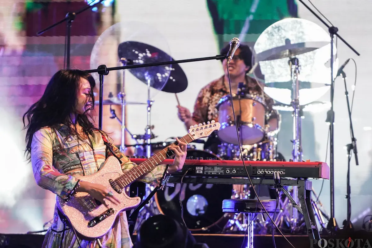 Grup musik Reality Culb meramaikan Synchronize Fest 2025 di Gambir Expo Kemayoran, Jakarta, Minggu, 5 Oktober 2025. (Sumber: Poskota/Bilal Nugraha Ginanjar)