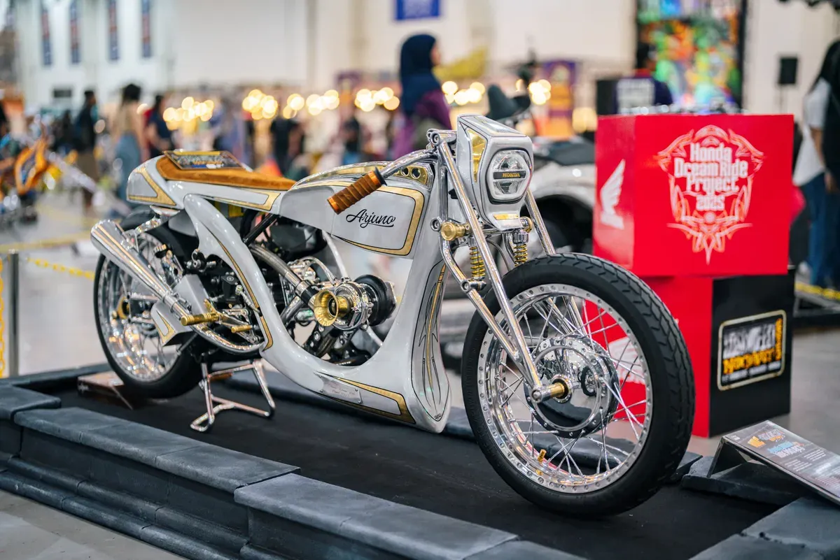 Karya modifikasi Honda Stylo160 dari Vulla Hendrata terpilih wakili Indonesia di Mooneyes Yokohama 2025. (Sumber: AHM)