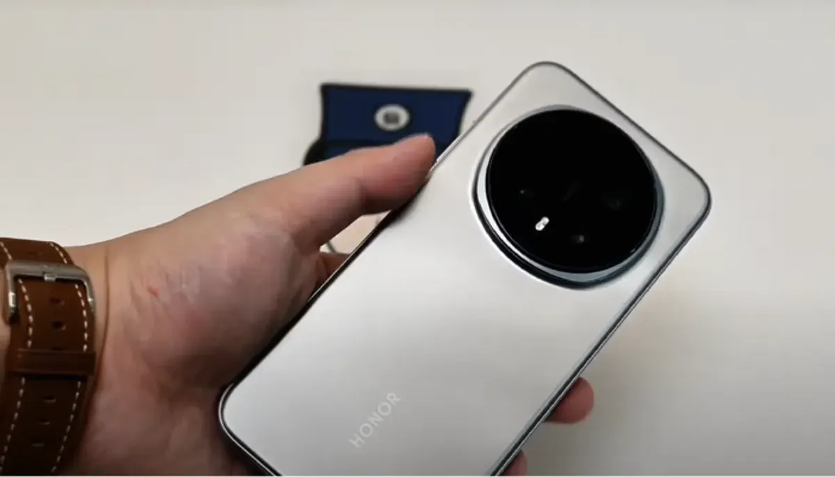 Bocoran Honor Magic8 Global Snapdragon 8 Elite Gen 5, RAM 12GB, dan Android 16 terkonfirmasi. Simak analisis lengkap spesifikasi dan strategi Honor. (Sumber: YouTube/Via Tech)