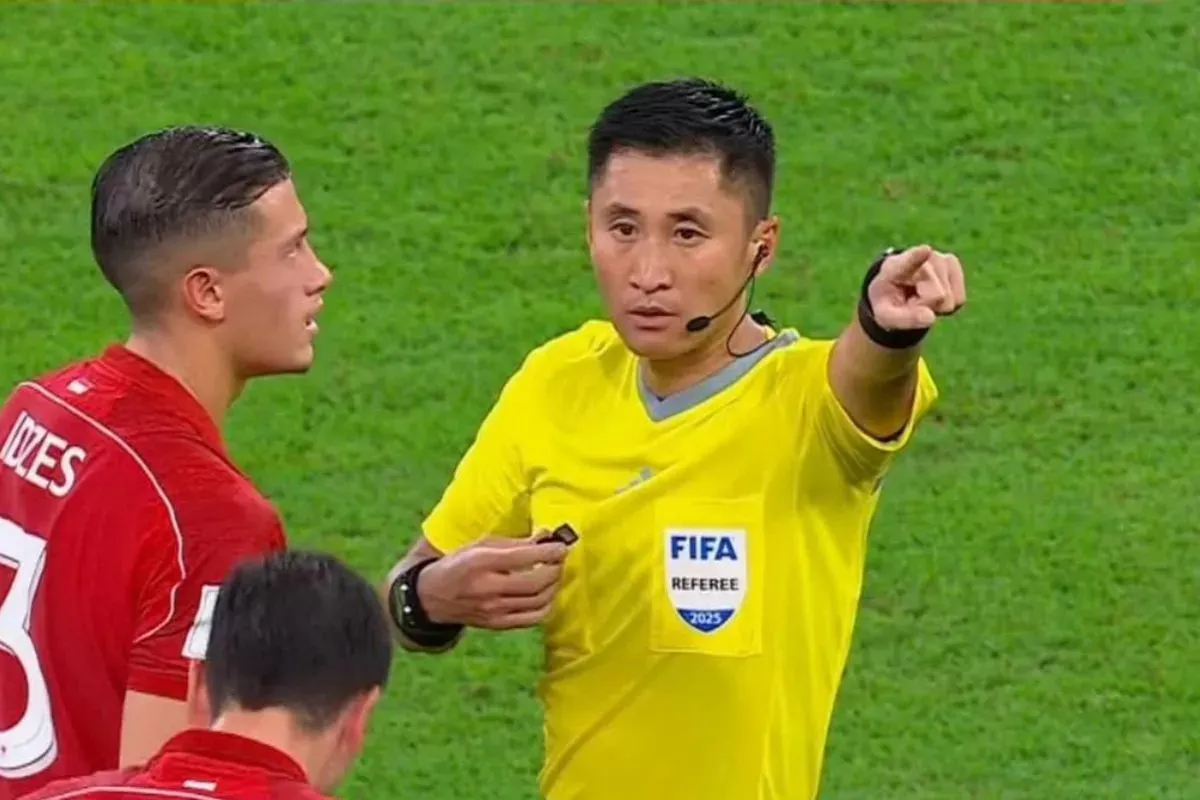 Cek berikut profil dan akun Instagram asli Ma Ning, wasit laga Timnas Indonesia vs Irak. (Sumber: tangkapan layar)