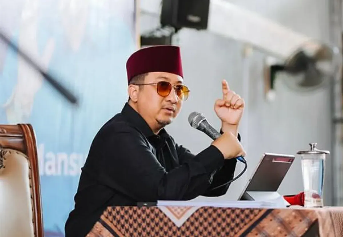 Pendakwah Ustaz Yusuf Mansur viral usai diduga memasang tarif doa berbayar hingga puluhan juta. (Sumber: Instagram/@yusufmansurnew)