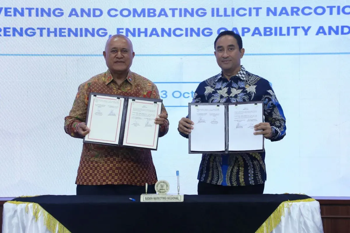 Penandatanganan MOU antara BNN dan Minister of Policing Fiji di Gedung BNN, Cawang, Jakarta Timur, Senin, 13 Oktober 2025. (Sumber: Dok. BNN)