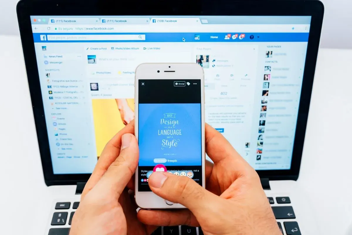 Download video dari Facebook. (Sumber: Freepik)