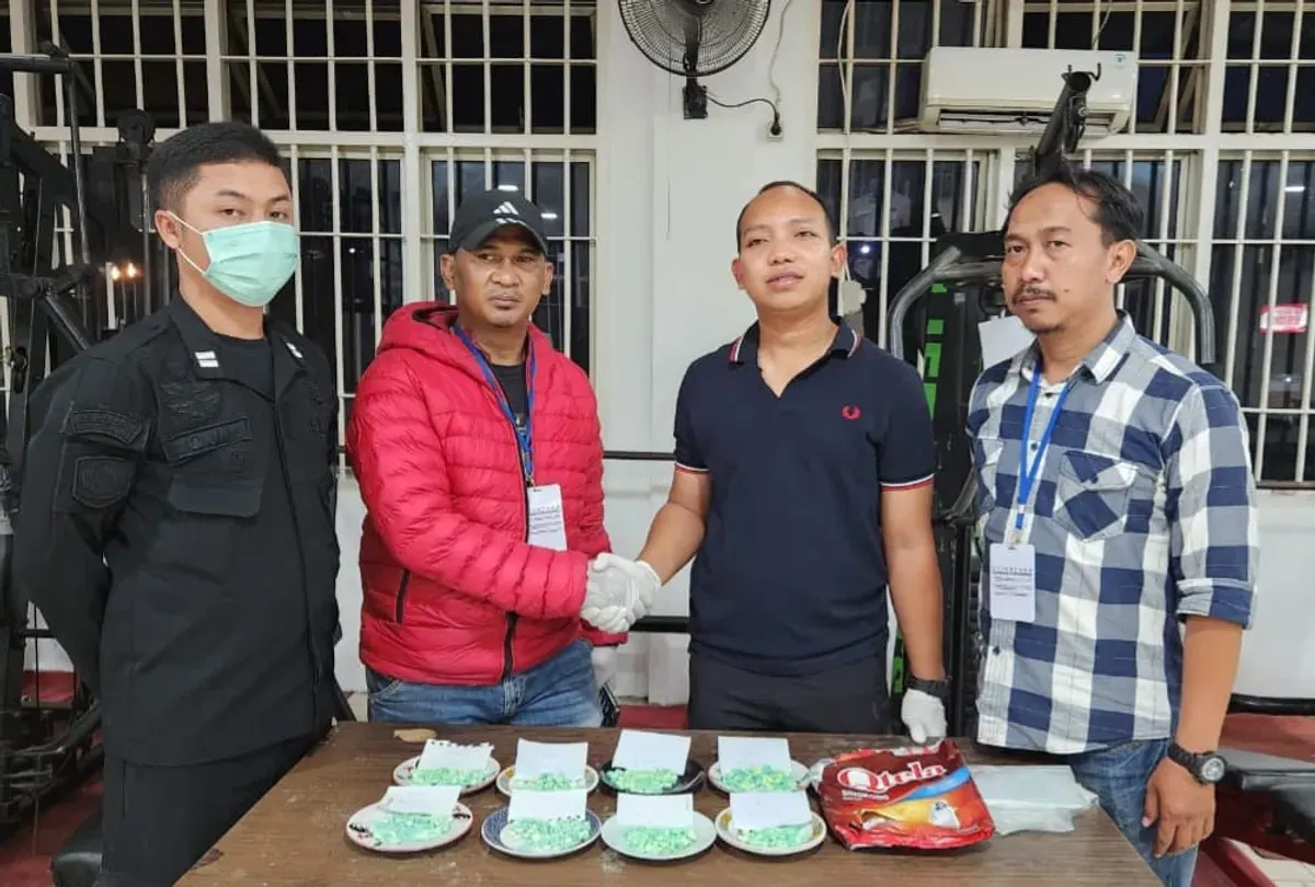 Petugas Rumah Tahanan (Rutan) Salemba berhasil menggagalkan upaya penyelundupan 785 butir obat terlarang jenis Inex Transformer yang hendak dimasukkan ke dalam rutan. (Sumber: Kemenimipas Ditjenpas)