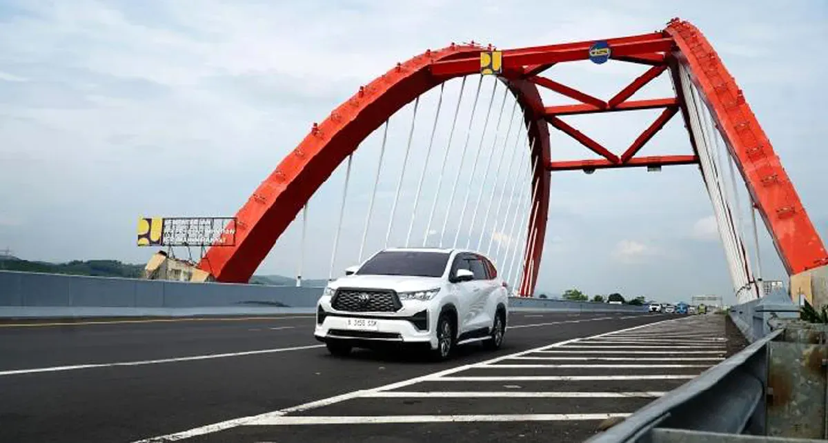 Toyota Kijang Innova Zenix kembali menjadi mobil hybrid terlaris pada September 2025. (Sumber: Dok Toyota)