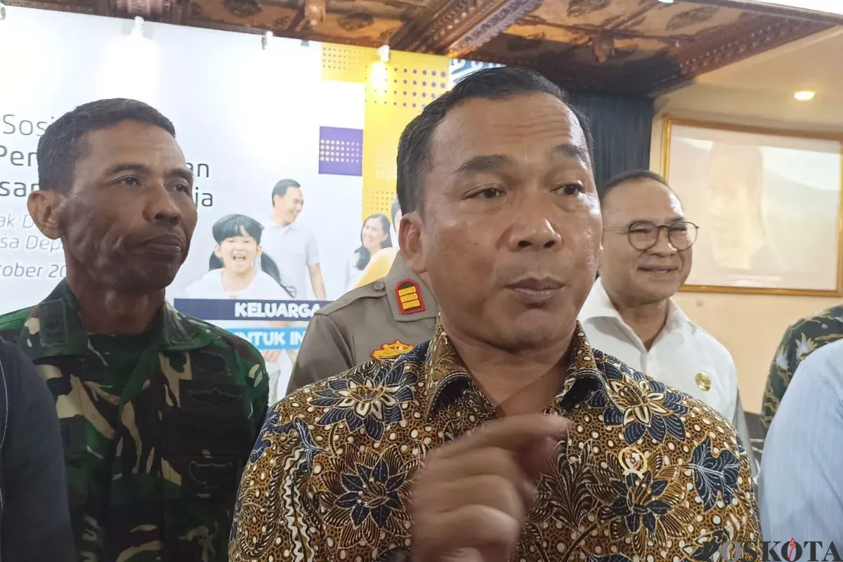 Mendukbangga Wihaji saat ditemui di Rawalumbu, Kota Bekasi, Rabu, 22 Oktober 2025. (Sumber: Poskota/Nurpini Aulia Rapika)