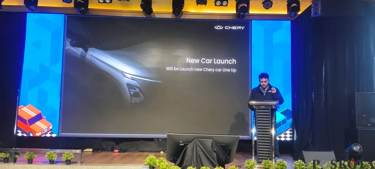BTL Manager of PT CSI, Irfan Wahyudi saat konferensi pers GJAW 2025 menyebut pihaknya bakal meluncurkan mobil baru. (Sumber: Poskota/Erwan Hartawan)