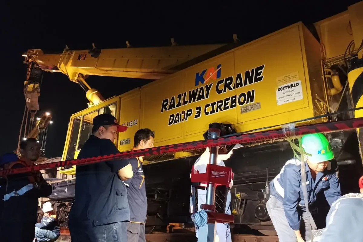 KAI memastikan jalur kereta di sekitar Stasiun Kedunggedeh, Kabupaten Bekasi, kembali normal setelah terganggu KA Purwojaya (58F) anjlok. (Sumber: Dok. KAI)