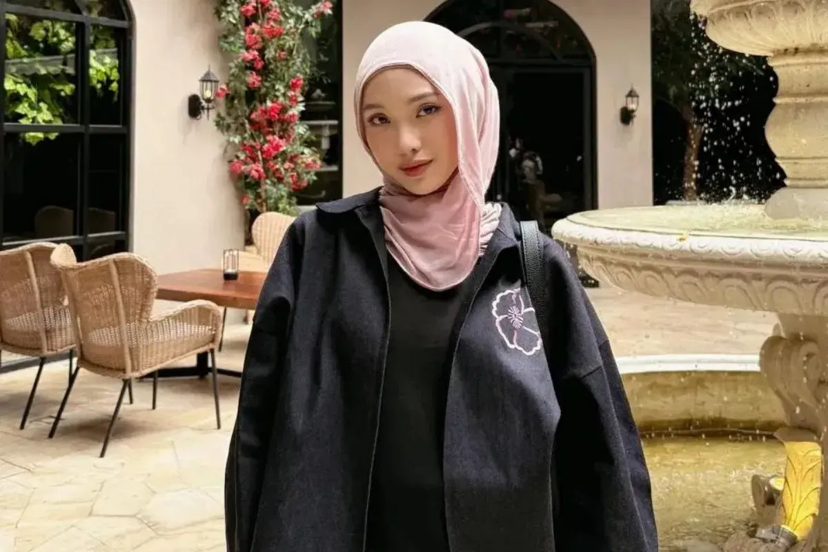Julia Prastini alias Jule, selebgram Indonesia yang digosipkan selingkuh. (Sumber: Instagram/@juliaprt7)