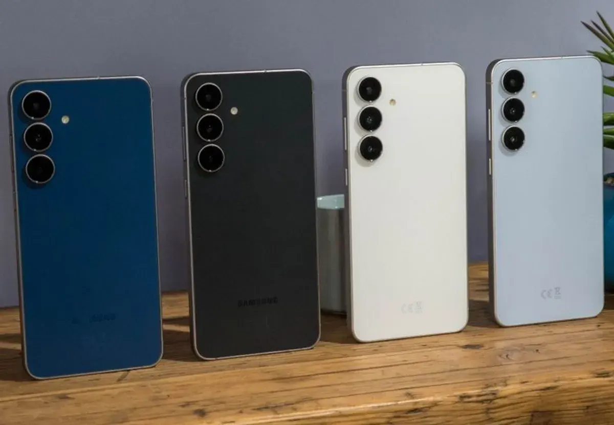 Galaxy S25 FE menghadirkan performa flagship dalam harga yang lebih terjangkau. (Sumber: Dok/Samsung)