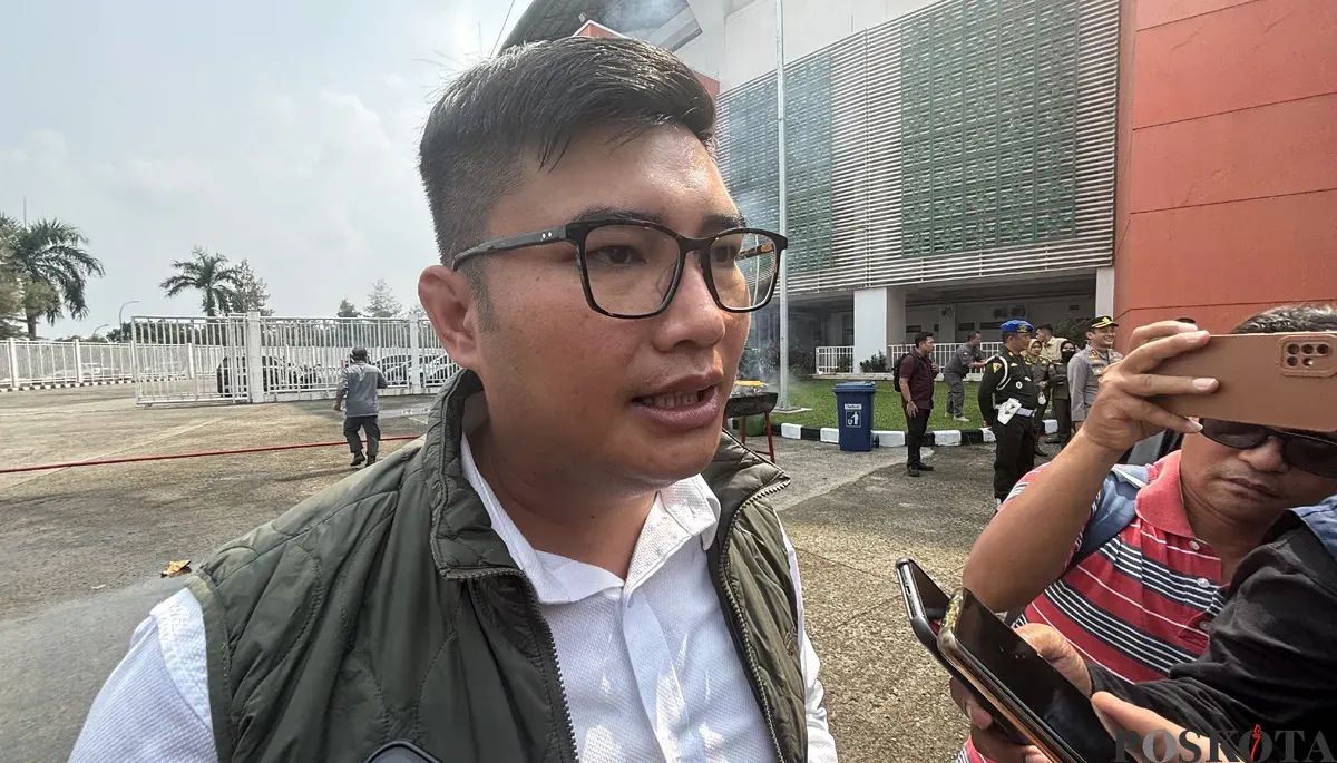 Ketua DPRD Kabupaten Bogor, Sastra Winara. (Sumber: POSKOTA | Foto: Giffar Rivana)