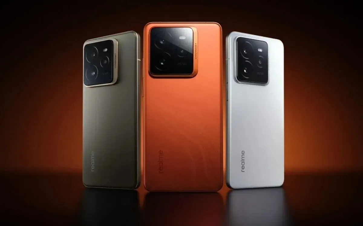 Realme GT8 Pro tampil menawan dengan desain premium dan kamera hasil kolaborasi Ricoh yang siap menyaingi kualitas kamera profesional. (Sumber: Dok/Realme)