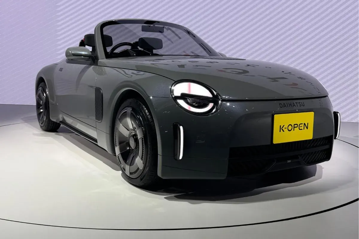 Lini mobil ramah lingkungan terbaru Daihatsu yang dipamerkan di Japan Mobility Show (JMS) 2025. (Sumber: Dok. Daihatsu)