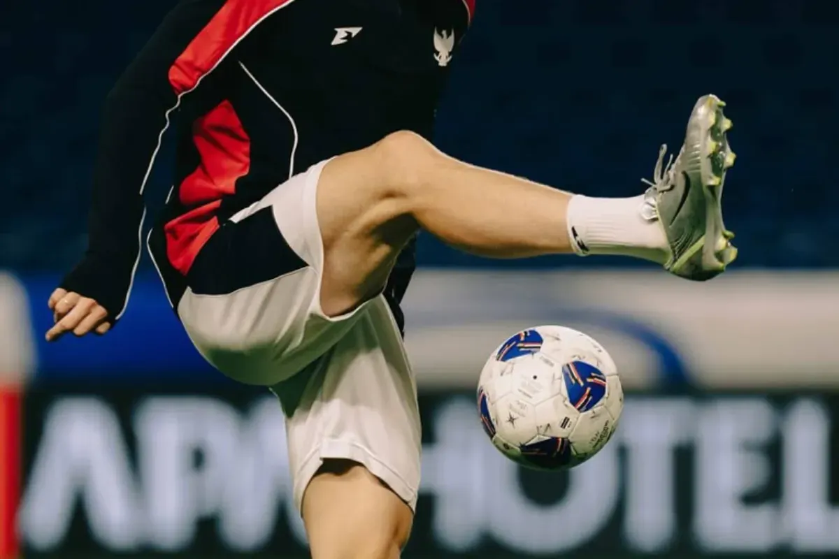 Ilustrasi penyerang Timnas Indonesia yang dirumorkan diincar Persib Bandung. (Sumber: Timnas Indonesia)