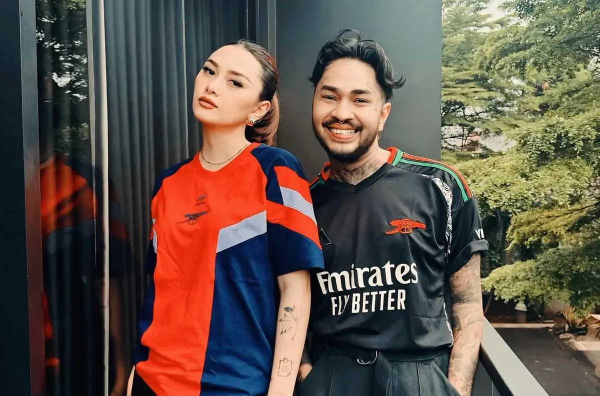 Penangkapan artis sekaligus mantan vokalis band Killing Me Inside, Onadio Leonardo atau Onad dan sang istri, Beby Prisillia dalam dugaan kasus narkoba mengguncang publik Tanah Air. (Sumber: Instagram/@onadioleonardo_official)