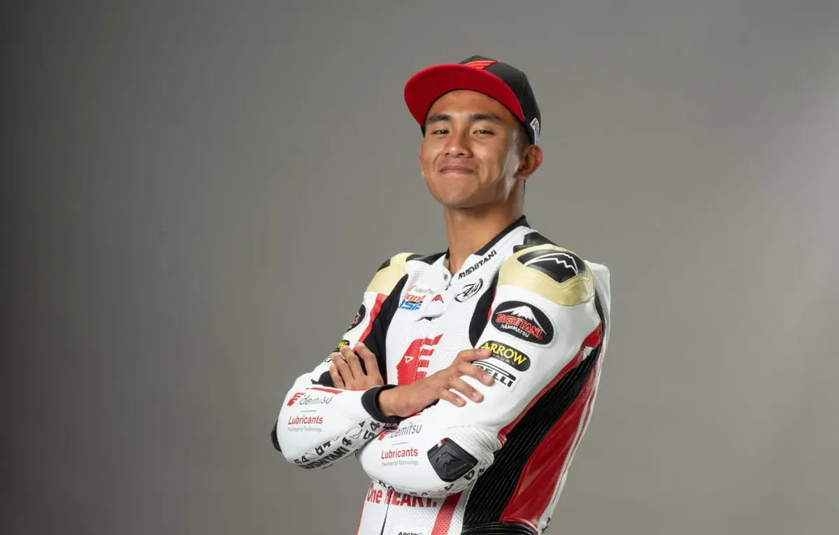 Pebalap muda Indonesia, Veda Ega Pratama resmi berlaga di Moto3 2025. (Sumber: Dok. Honda)