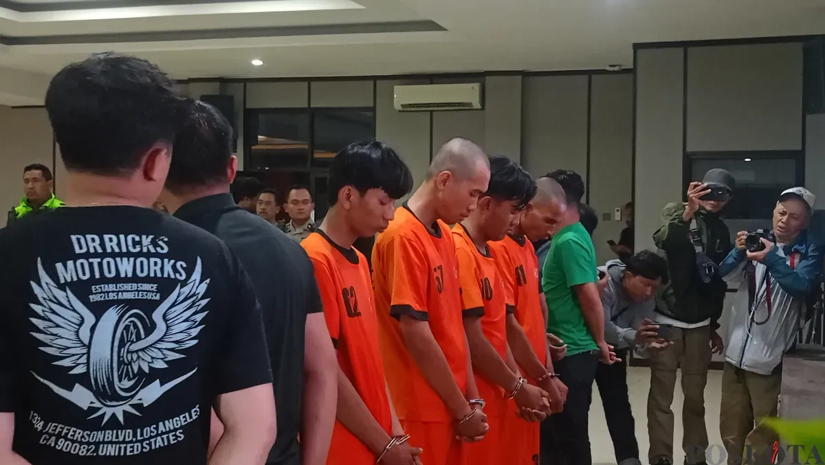 Empat tersangka provokator upaya penyarangan Mako Satlat Brimob Cikeas ditangkap polisi. (Sumber: Poskota/Giffar Rivana)