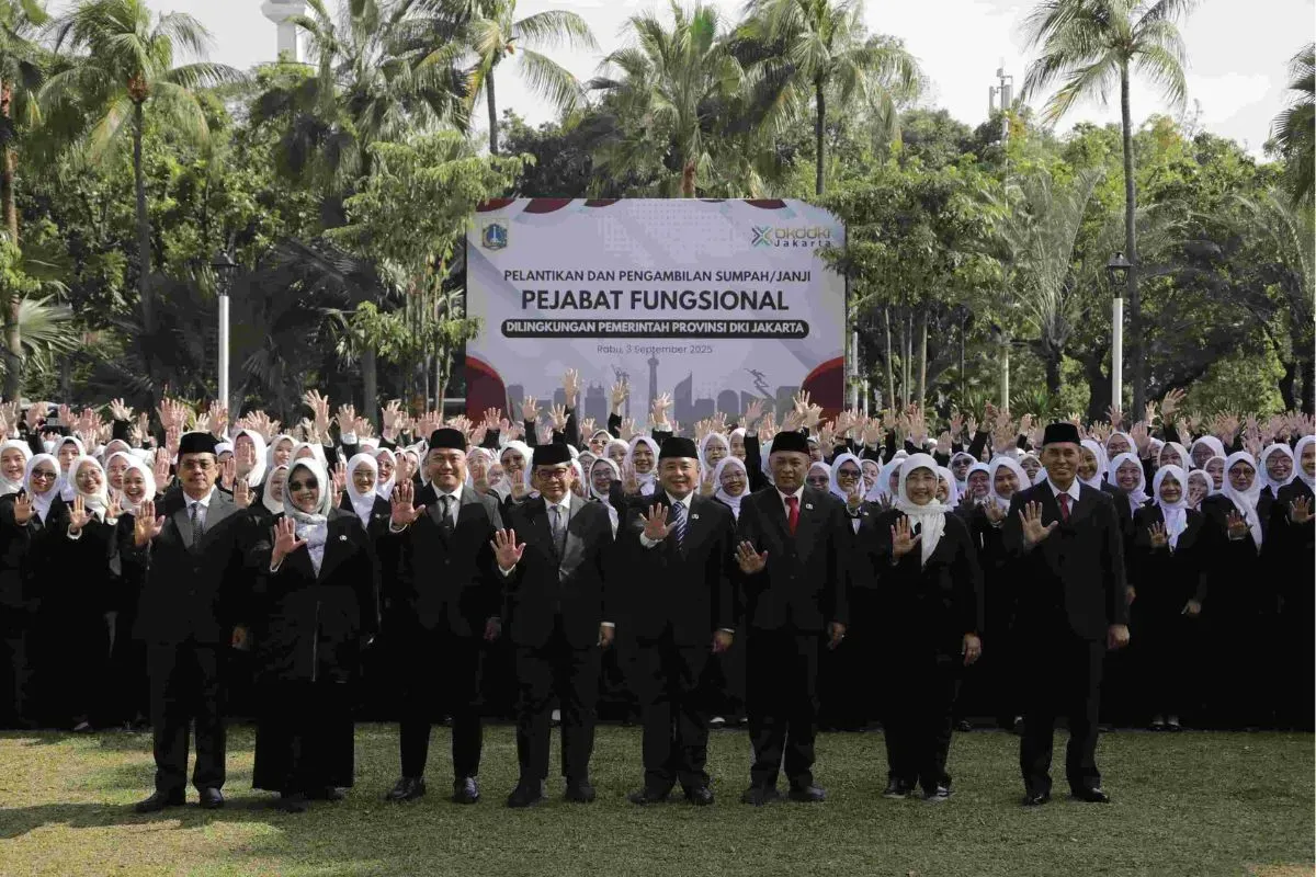 Gubernur Jakarta, Pramono Anung melantik 992 pejabat fungsional ASN Pemprov Jakarta di Balai Kota Jakarta, Rabu, 3 September 2025. (Sumber: Dok. Kominfotik Pemprov Jakarta)