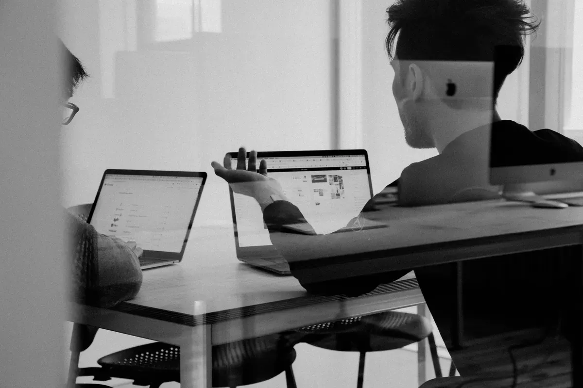 Cara Buat Akun dan Cari Loker Kalibrr (Sumber: Unsplash/charlesdeluvio)