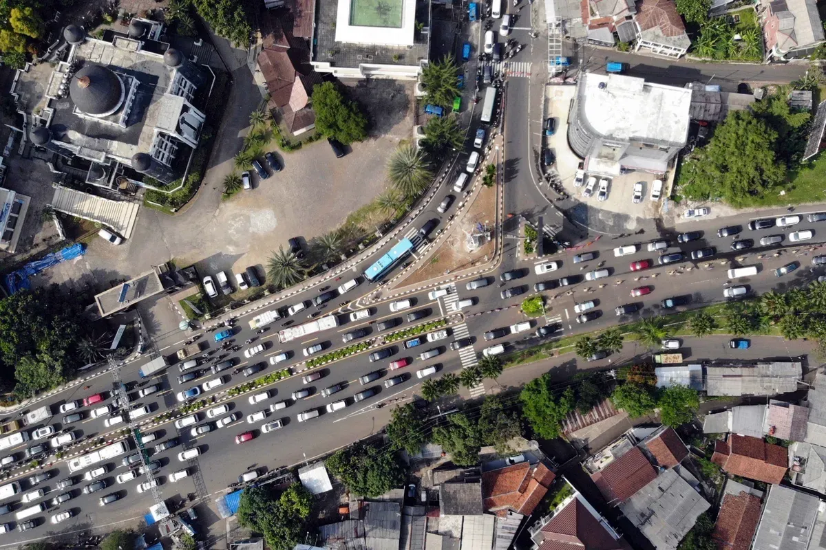 Kepadatan lalu lintas di Simpang Gadog pada libur panjang Maulid Nabi, Jumat 5 September 2025. (Sumber: Istimewa)