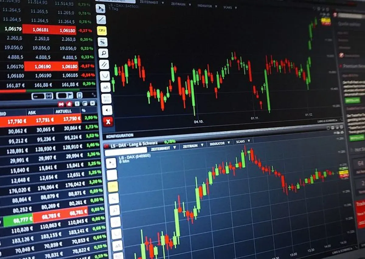 IHSG Pasca Reshuffle: Sinyal Rebound atau Masih Terjebak Tekanan Jual? (Sumber: Pinterest)