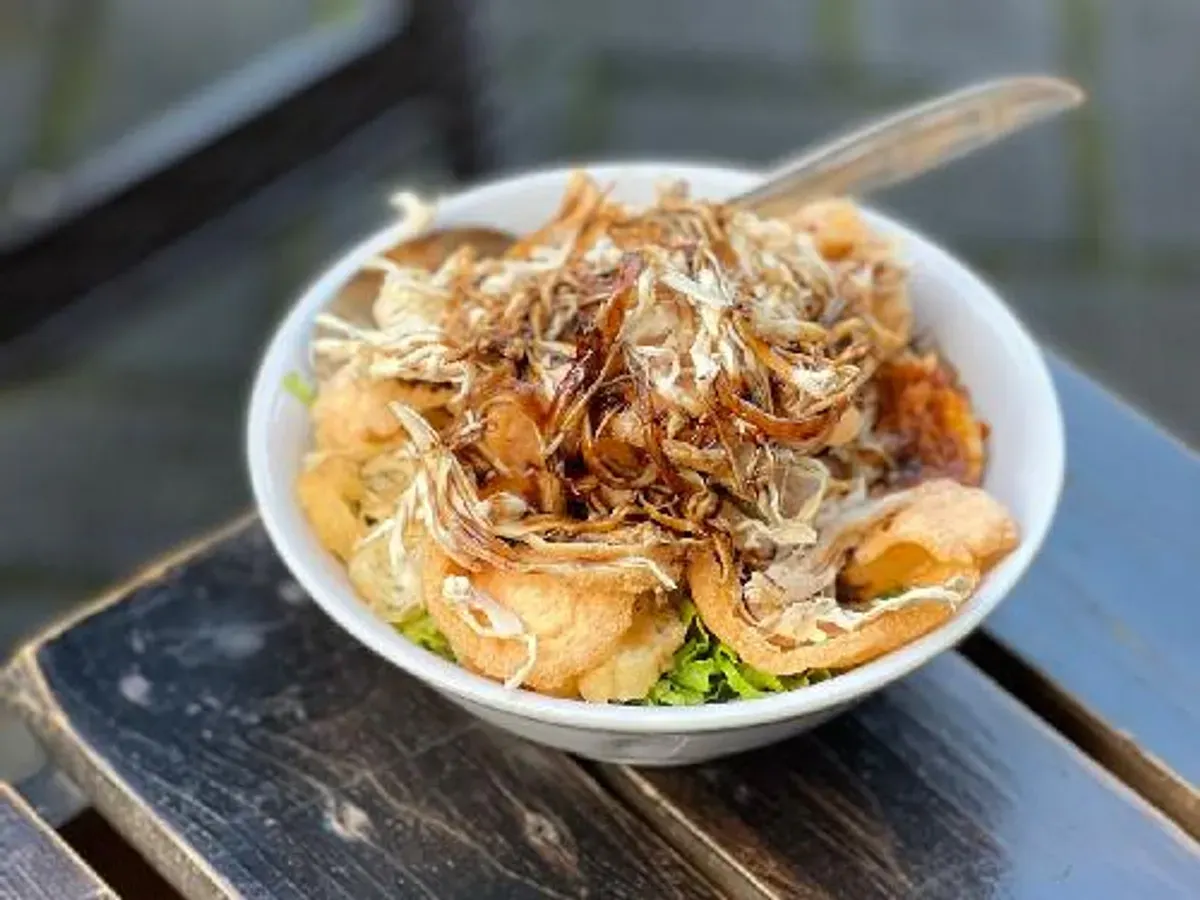 Bubur ayam paling enak di sekitar Sudirman Jakarta, lengkap dengan alamat, jam buka, keunggulan tiap tempat (Sumber: Gofood)