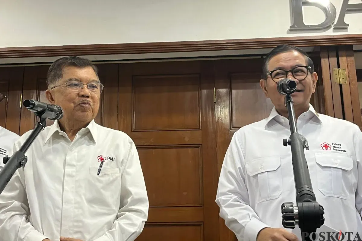 Ketua Umum PMI Jusuf Kalla dan Gubernur Jakarta Pramono Anung di Balai Kota Jakarta, Jakarta Pusat, Rabu, 10 September 2025. (Sumber: Poskota/Muhammad Tegar Jihad)