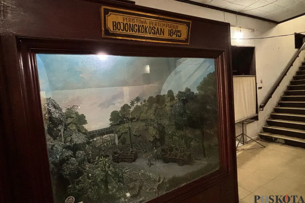 Diaroma perjuangan Bojongkokosan di Museum Perjoangan, Kelurahan Ciwaringin, Kecamatan Bogor Tengah, Kota Bogor, Jumat, 12 September 2025. (Sumber: Poskota/Giffar Rivana)