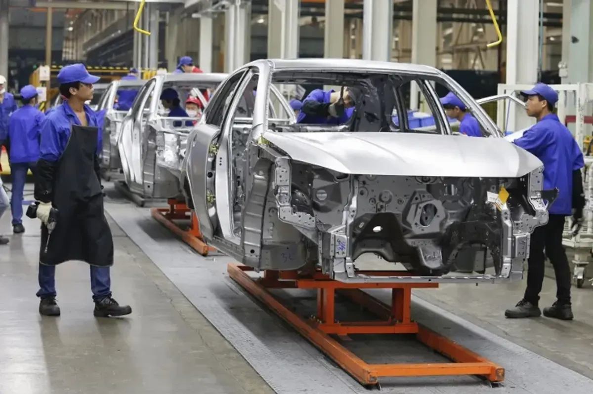 Pemerintah hentikan insentif mobil listrik CBU mulai 2026. (Sumber: Dok BYD Global)