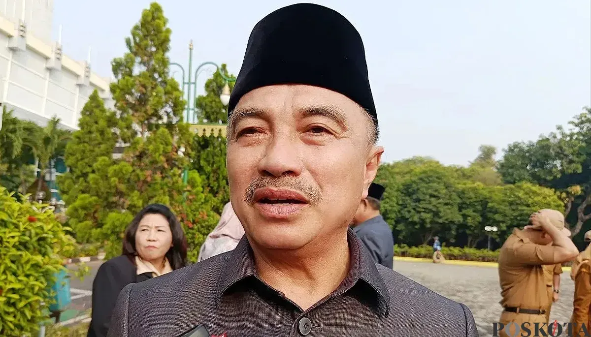 Wakil Wali Kota Bekasi, Abdul Harris Bobihoe. (Sumber: POSKOTA | Foto: Nurpini Aulia Rapika)