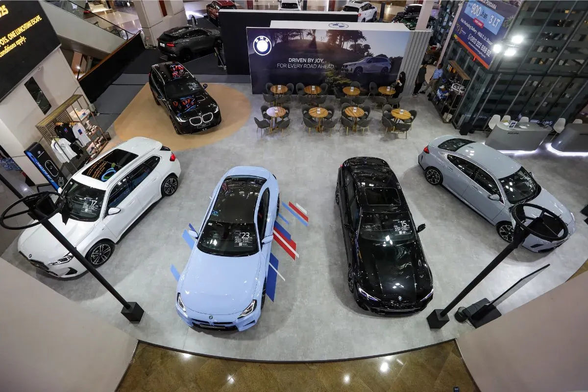 BMW Indonesia memamerkan mobil premium terbaru di Mall Kelapa Gading 3, Jakarta Utara. (Sumber: Dok. BMW Indonesia)