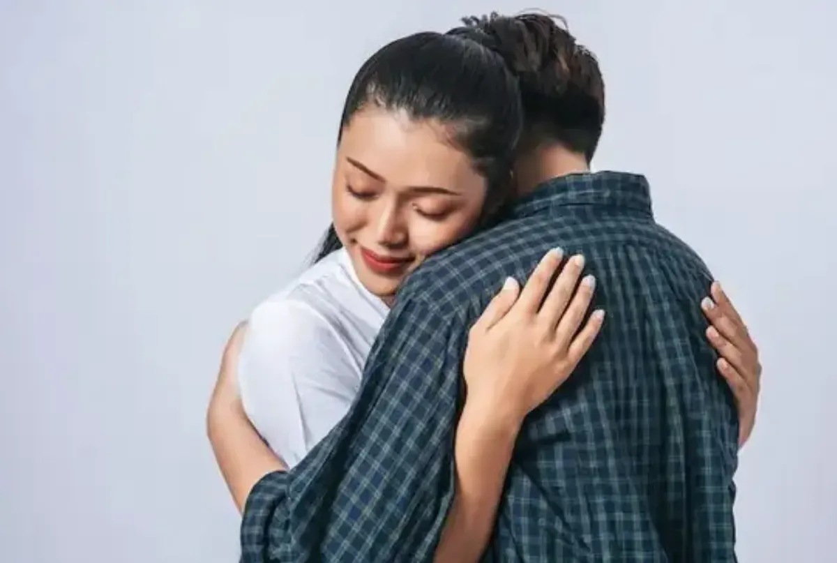 Prompt Gemini AI Video Berpelukan: Tren Kreatif Membuat Video Emosional dengan Teknologi AI (Sumber: Dok/Gemini AI)