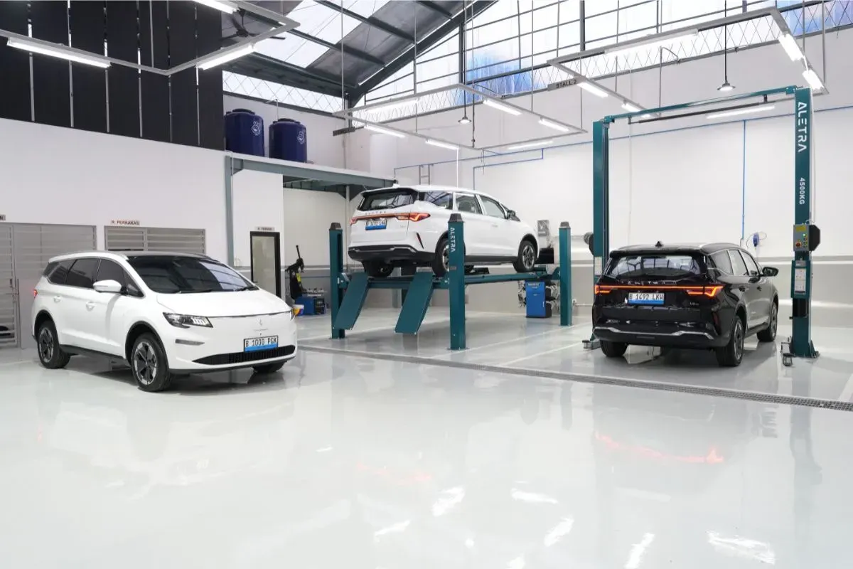 Aletra resmikan dealer mobil listrik baru di Kemang, Jakarta Selatan. (Sumber: Dok. Aletra)