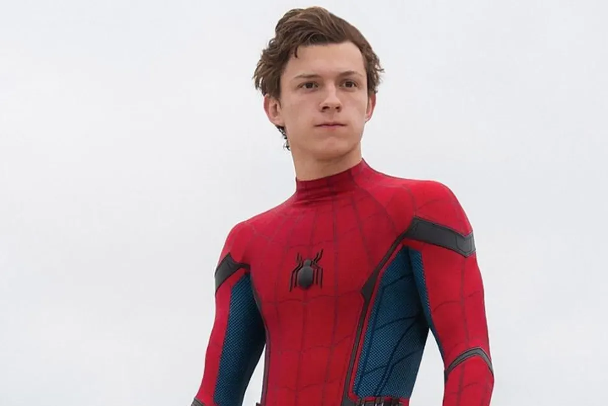 Setelah Dirawat di Rumah Sakit, Tom Holland Akhirnya Muncul Lagi dan Disambut Meriah (Sumber: Instagram)