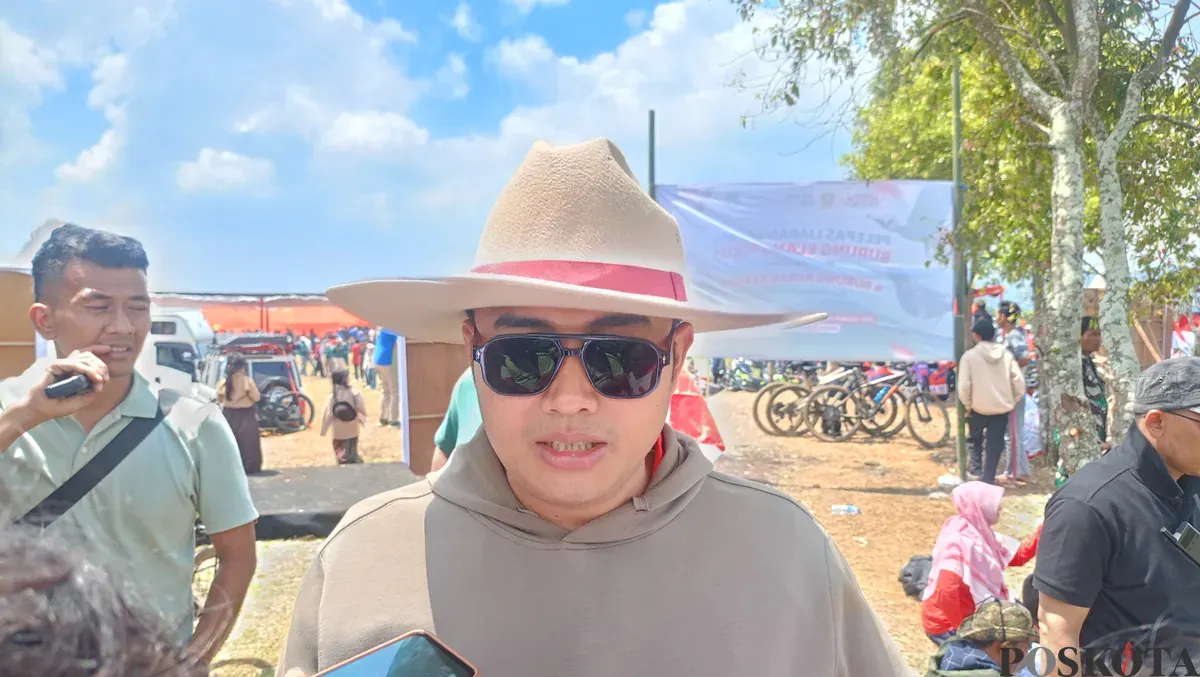 Ketua DPRD Kabupaten Bogor Sastra Winara berencana memanggil pihak desa dan kecamatan soal lahan yang diagunkan ke bank. (Sumber: Poskota/Giffar Rivana)