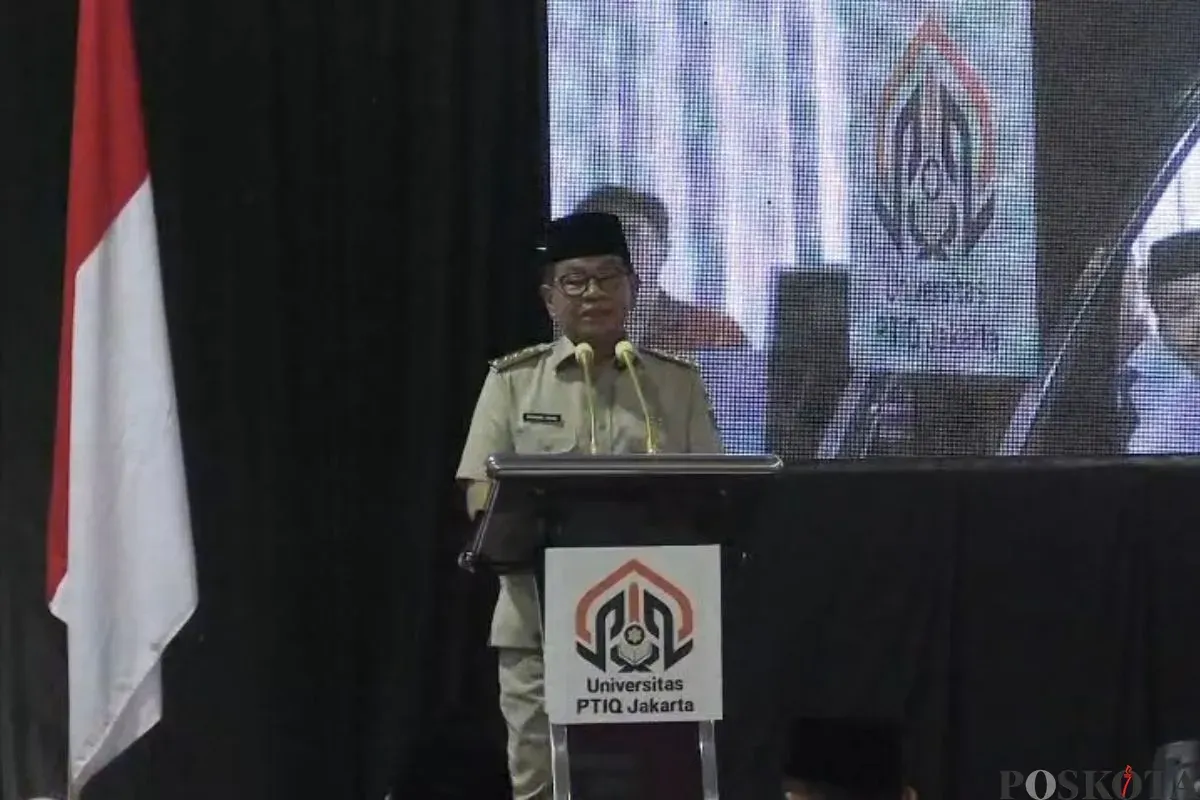 Gubernur Jakarta, Pramono Anung memberikan sambutan peresmian Kampus PTIQ di Rorotan, Jakarta Utara, Selasa, 23 September 2025. (Sumber: Poskota/Muhammad Tegar Jihad)