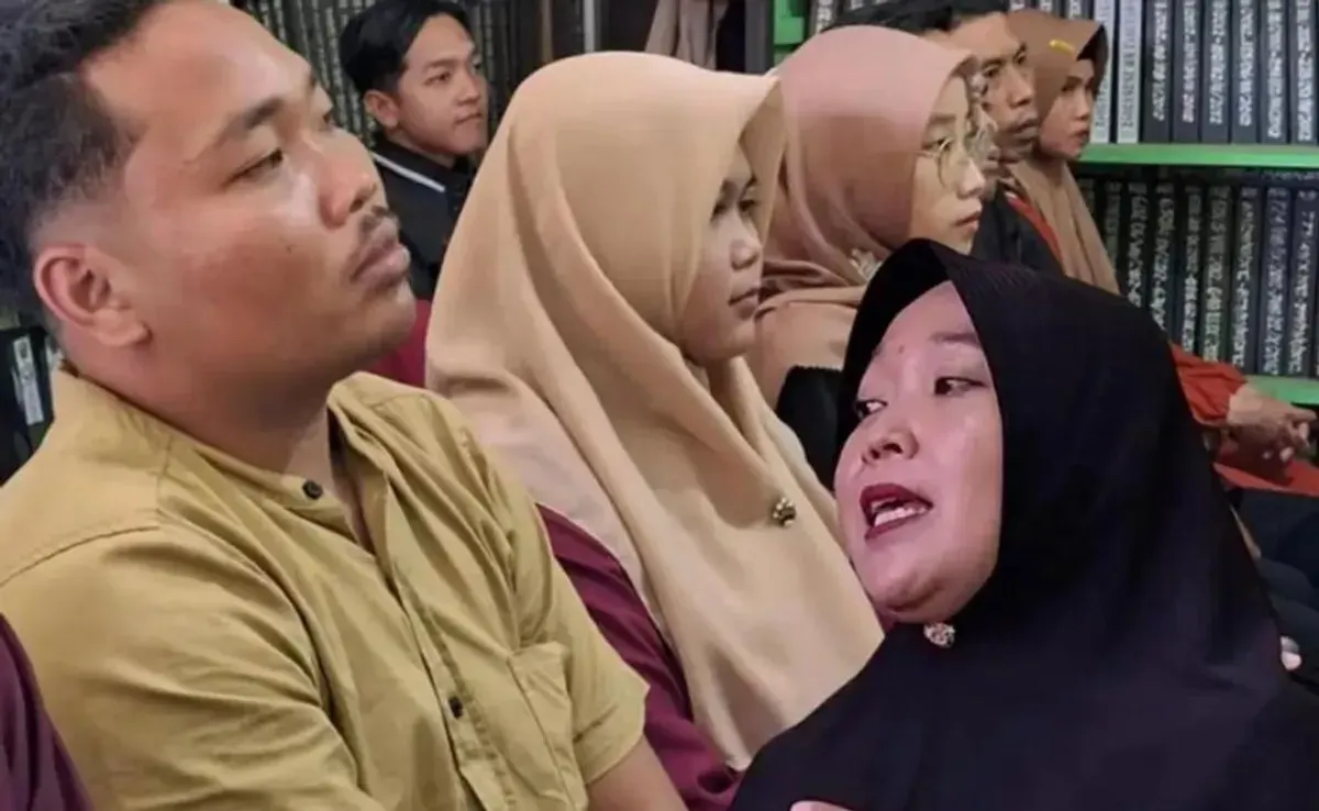 Istilah Tepuk Sakinah mendadak viral di TikTok dan menarik perhatian banyak pengguna. (Sumber: TikTok/@kuawongsorejo)