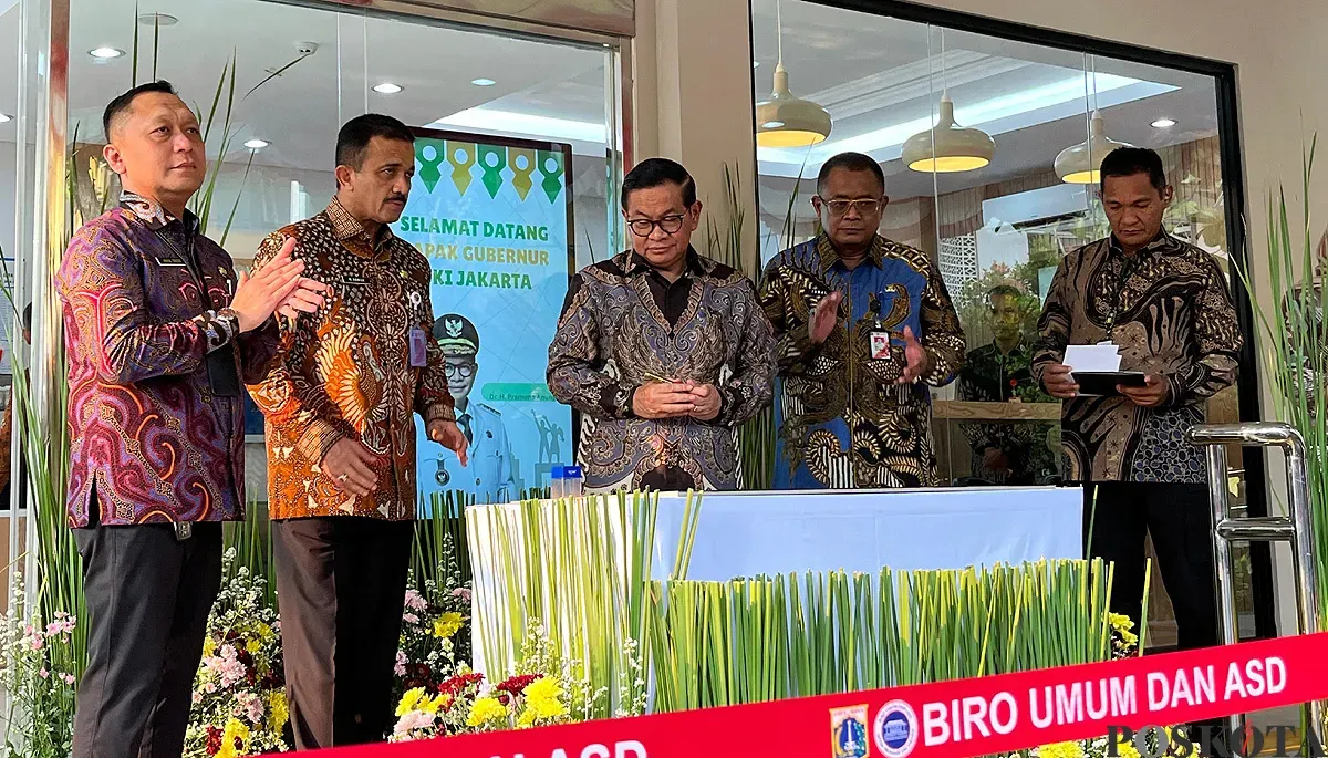Gubernur Jakarta, Pramono Anung, saat meresmikan Remodeling Panti Sosial Bina Remaja Taruna Jaya 1, Tebet, Jakarta Selatan, Kamis, 24 September 2025. (Sumber: POSKOTA | Foto: M Tegar Jihad)