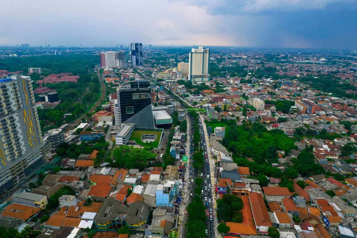 Kota Depok-5 Tempat Nongkrong di Depok yang Murah (Sumber: Unsplash/Ammar Andiko)