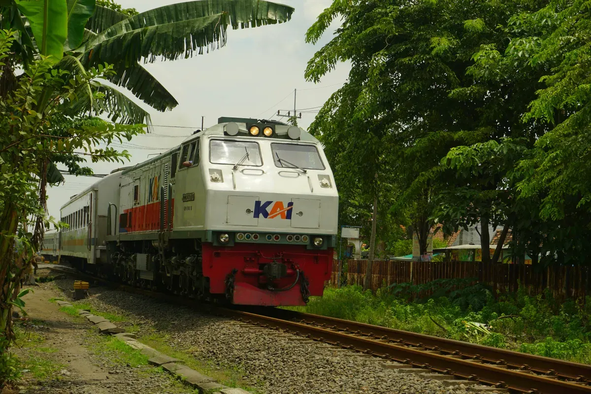 Hari Kereta Api Indonesia ke-80 Diperingati 28 September 2025, Berikut Sejarah dan Temanya (Sumber: Unsplash/muhammad arief)