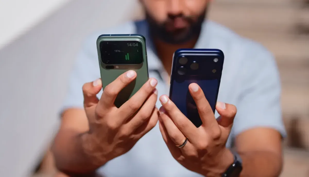 Xiaomi 17 Pro Max vs 17 Pro Max (Sumber: YouTube/Mrwhosetheboss)