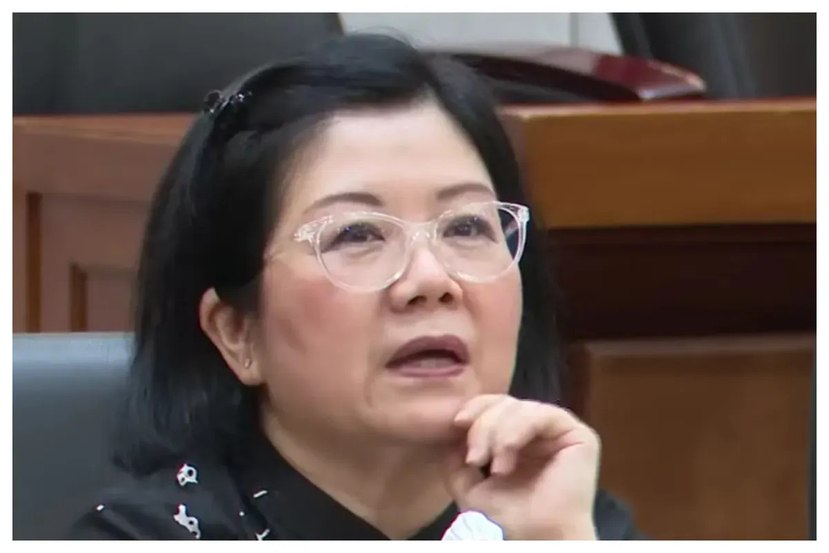 dr Tan Shot Yen tengah viral setelah menyuarakan kritik tajam terhadap program Makan Bergizi Gratis (MBG) dalam rapat audiensi bersama anggota Komisi IX DPR RI pada Selasa, 22 September 2025. (Sumber: YouTube/TV Parlemen)