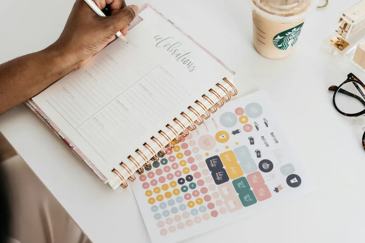 Cara Buat Jadwal Pelajaran di ChatGPT (Sumber: Unsplash/Alexa Williams)