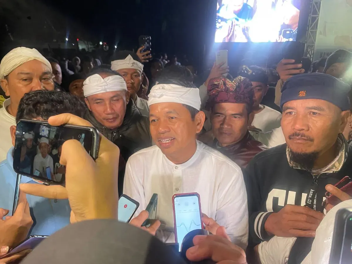 Gubernur Jabar Dedi Mulyadi tetap melanjutkan penghentian sementara jalur tambang untuk perbaikan infrastruktur jalan. (Sumber: Istimewa)