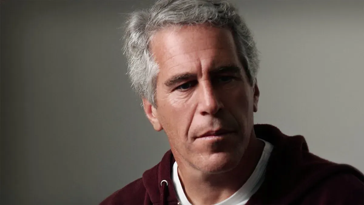 Jeffrey Epstein kembali menjadi perhatian dunia internasional setelah Departemen Kehakiman Amerika Serikat merilis data terbaru yang dikenal sebagai Epstein Files (Sumber: X/@RedPandaKoala)